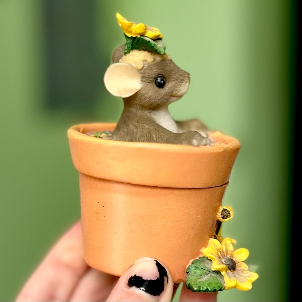 Vintage Mouse In Sunflower Flower Pot Collectible Trinket Box Figurine Decor - Picture 6 of 12